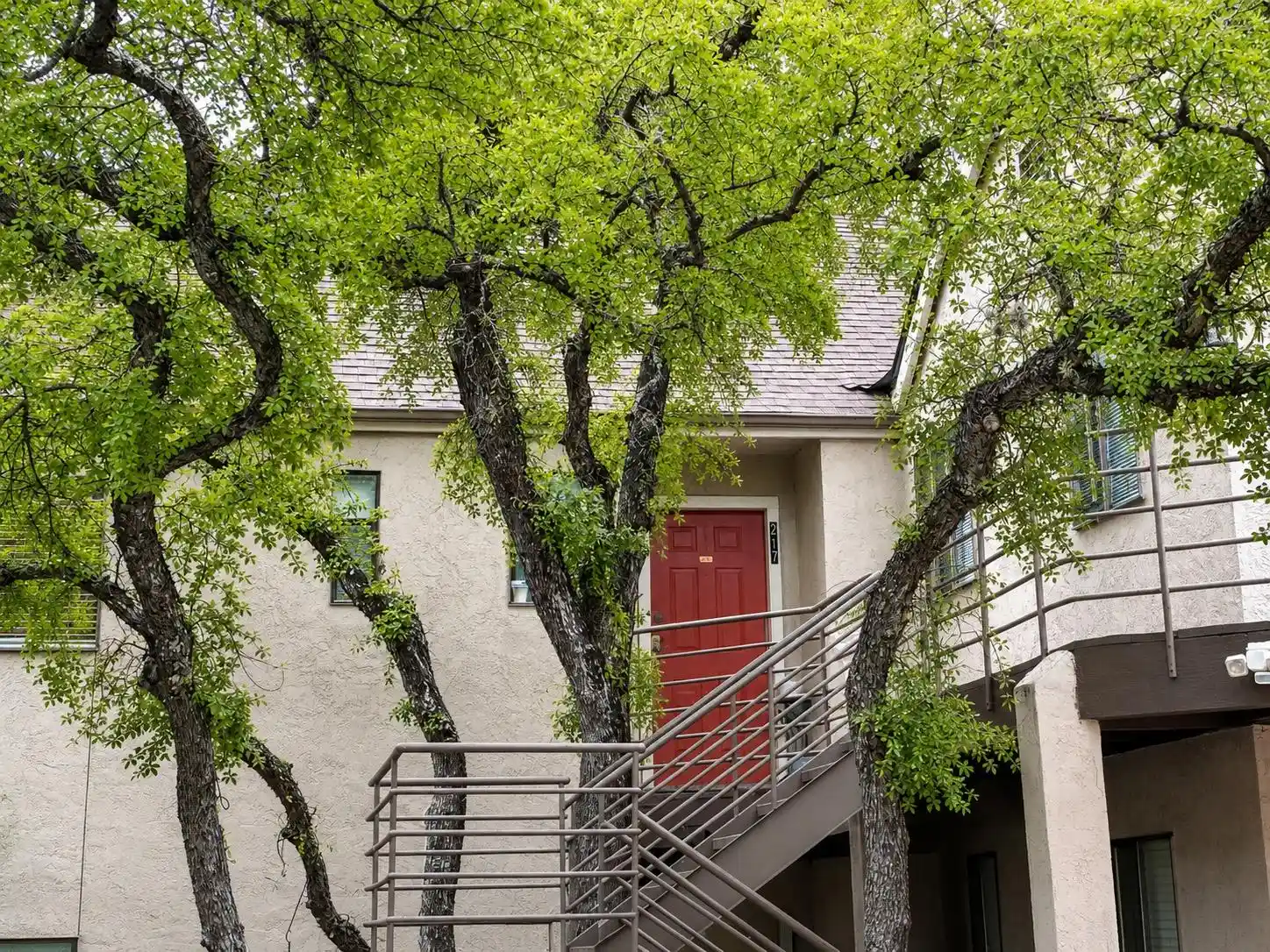 Listing Photo 2 - Condo for sale in 6810 Deatonhill Dr located at 6810 Deatonhill Dr, Austin, TX 78745 - Unit #217