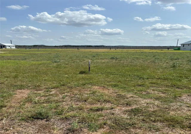 Land for sale at 105 E Ogle Ct, Fredericksburg, TX 78624 | MLS# 5325416