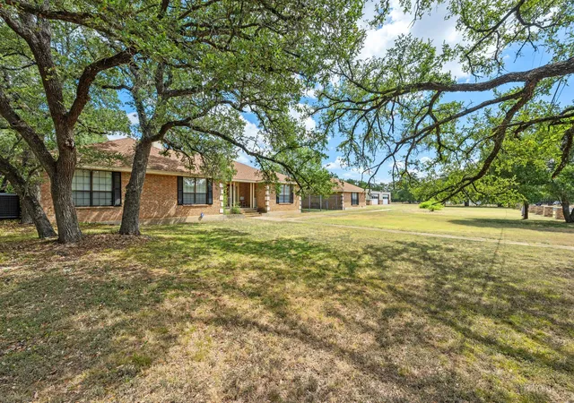 Photo 1 of Single family home for sale at 2852 Cedar Holw Rd, Georgetown, TX 78628 | MLS# 5609743 | Listing updated on 2026-10-09