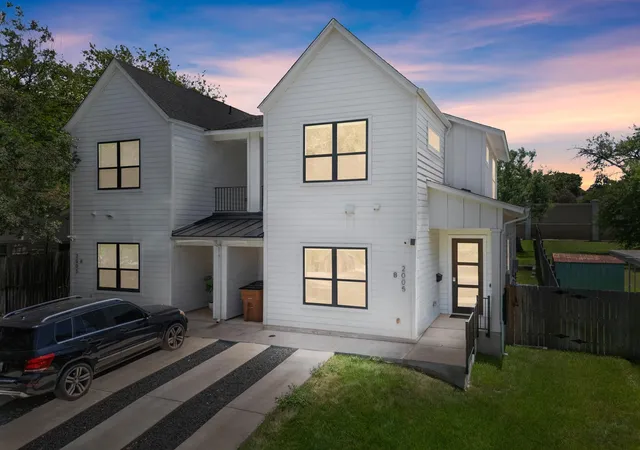 36th image of 2005 Winsted Ln #B, Austin, TX 78703 | MLS# 2367159