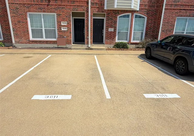 2nd image of 1198 Jones Butler Rd, College Station, TX 77840