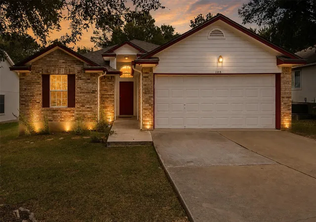 Photo 2 of Single family home for sale at 108 Songbird Ct, Cedar Creek, TX 78612 | MLS# 1724124 | Listing updated on 2026-10-08