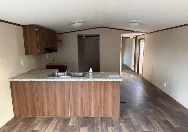 Photo 3 of Manufactured home for sale at 309 Oak Arbor Trl, Del Valle, TX 78617 | MLS# 7487816 | Listing updated on 2026-08-04