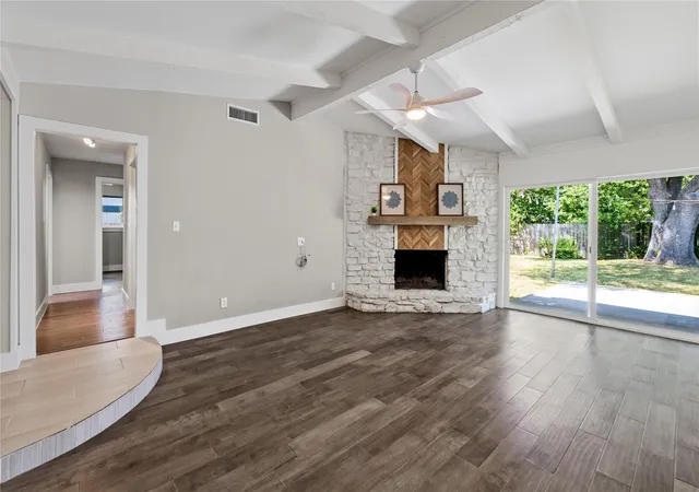 Photo 3 of Single family home for sale at 9304 Hunters Trce, Austin, TX 78758 | MLS# 5206743 | Listing updated on 2026-09-22