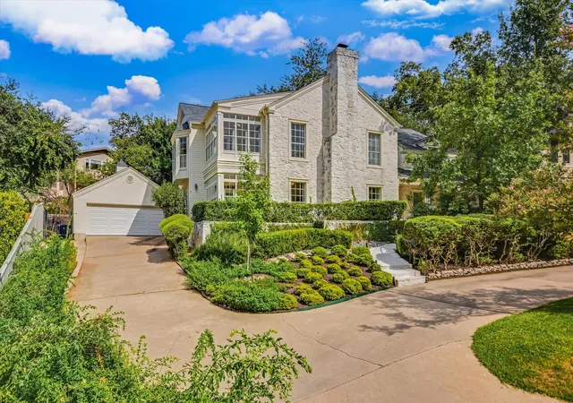Single family home for sale at 7505 Stepdown Cv, Austin, TX 78731 | MLS# 2304124