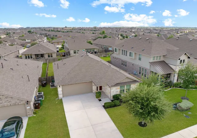 Photo 2 of Sale Pending at 262 Finstown St, Hutto, TX 78634 | MLS# 6505543 | Listing updated on 2026-08-24
