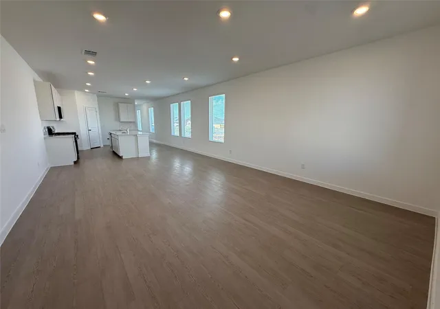 Photo 2 of Single family home for sale at 208 Giants Pass, Hutto, TX 78634 | MLS# 6613230 | Listing updated on 2026-09-18