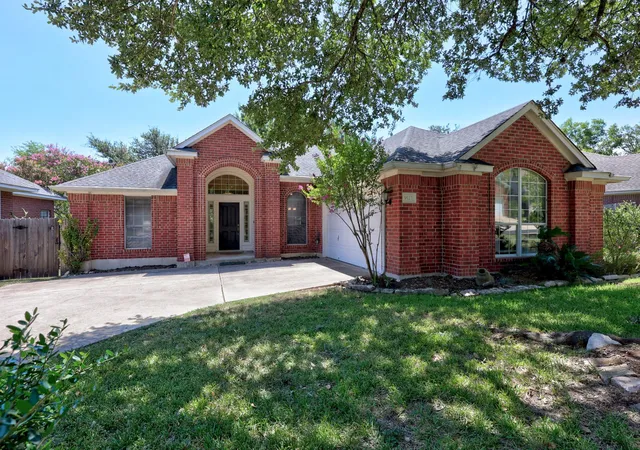 Photo 1 of Single family home for sale at 9123 Fainwood Ln, Austin, TX 78749 | MLS# 6314120 | Listing updated on 2026-08-28