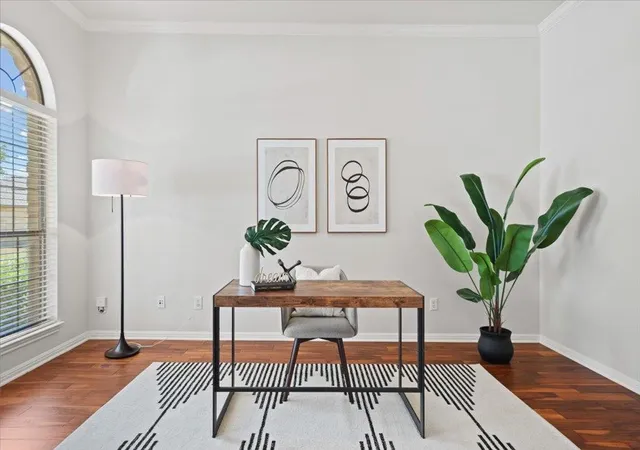 Photo 3 of Single family home for sale at 8129 Ladera Verde Dr, Austin, TX 78739 | MLS# 1937238 | Listing updated on 2026-09-23