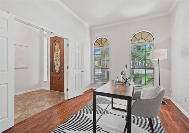 Photo 3 of Single family home for sale at 8129 Ladera Verde Dr, Austin, TX 78739 | MLS# 1937238 | Listing updated on 2026-09-23