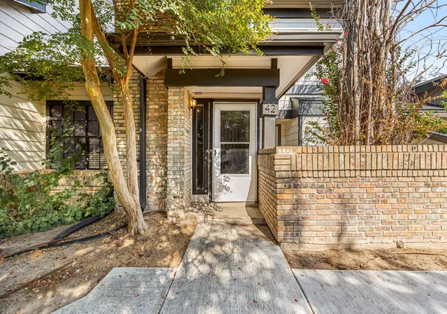Photo 3 of Condo for sale at 1748 Ohlen Rd #42, Austin, TX 78757 | MLS# 7492744 | Listing updated on 2026-08-11
