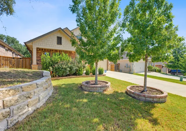 Photo 3 of Single family home for sale at 228 Tangled Brush Dr, Manchaca, TX 78652 | MLS# 7480595 | Listing updated on 2026-09-07