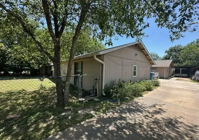 1st image of 1109 N Meadows Dr, Austin, TX 78758 | MLS# 2390541