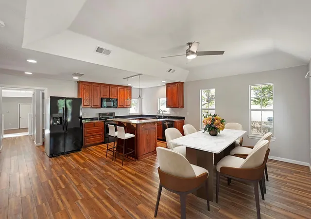 2nd image of 2930 Fm 971, Georgetown, TX 78626 | MLS# 9117531