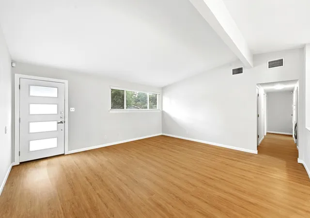5th image of 4702 Everglade Dr, Austin, TX 78745 | MLS# 1648503