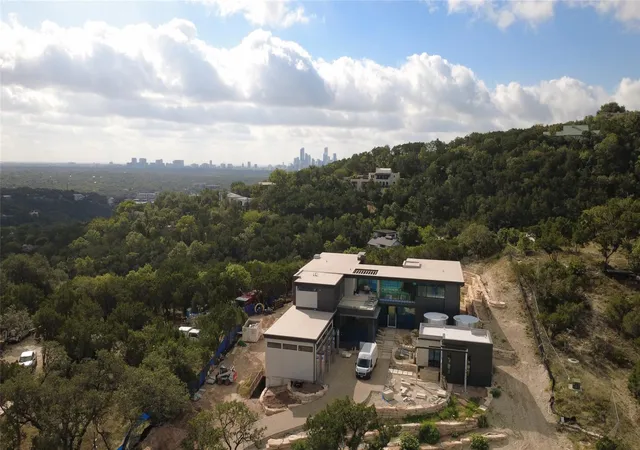 4th image of 1 Martelli Ln, Austin, TX 78746 | MLS# 4308209