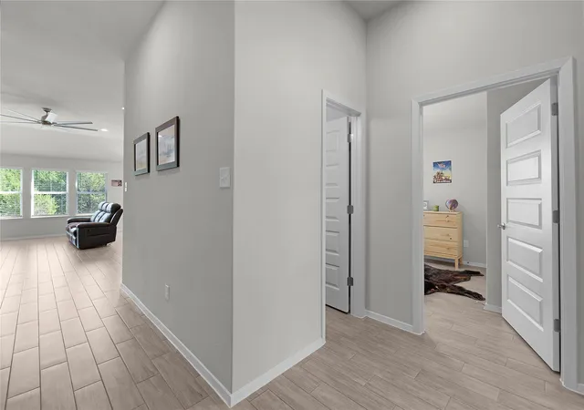 Photo 3 of Single family home for sale at 21408 Highland Lake Dr, Lago Vista, TX 78645 | MLS# 7806073 | Listing updated on 2026-08-10