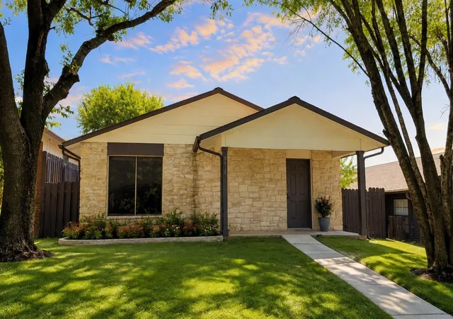 Single family home for sale at 6016 Signal Pt, Austin, TX 78724 | MLS# 3421002
