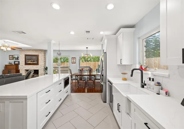 Photo 3 of Single family home for sale at 11307 Powder Ml Trl, Austin, TX 78750 | MLS# 1107067 | Listing updated on 2026-09-06