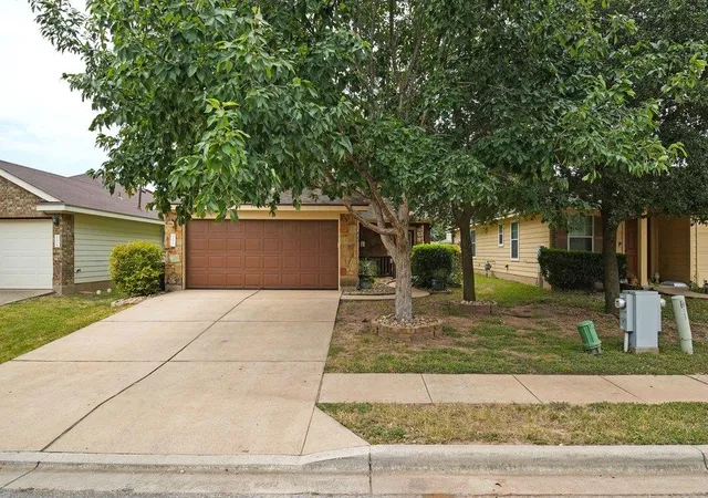 Photo 2 of Sale Pending at 11917 Aitne Ln, Austin, TX 78725 | MLS# 7384298 | Listing updated on 2026-10-09