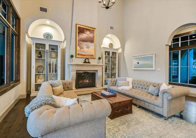 Photo 2 of Single family home for sale at 4127 Lago Viento Dr, Austin, TX 78734 | MLS# 7566890 | Listing updated on 2026-09-13