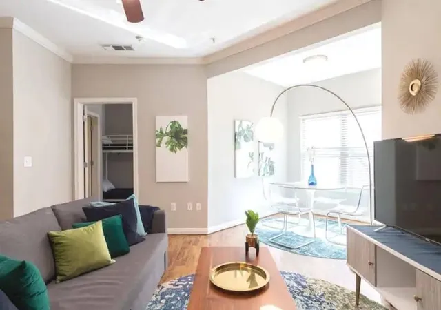 3rd image of 2502 Leon St #209, Austin, TX 78705 | MLS# 6521880