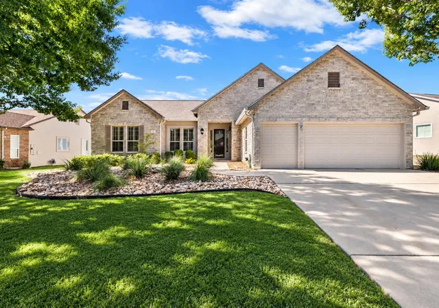 Photo 1 of Single family home for sale at 128 Crepe Myrtle Ln, Georgetown, TX 78633 | MLS# 4042891 | Listing updated on 2026-09-24