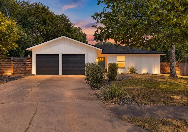 Photo 1 of Single family home for sale at 2804 Leeds Cv, Austin, TX 78745 | MLS# 4050955 | Listing updated on 2026-10-06