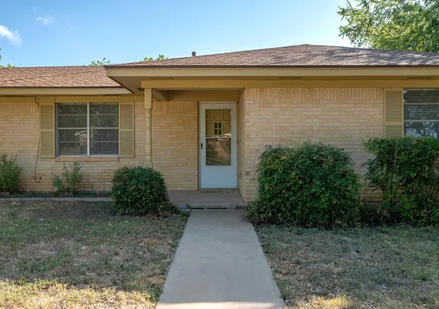 5th image of 1615 Park Ln, Georgetown, TX 78628 | MLS# 9993721