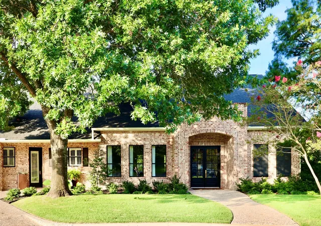 2nd image of 419 Candlelight Cir, Fredericksburg, TX 78624 | MLS# 9056209