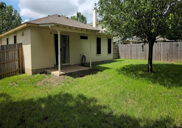 Photo 24 of Single family home for sale at 199 Tristans Way, Buda, TX 78610 | MLS# 7505054 | Listing updated on 2026-10-07