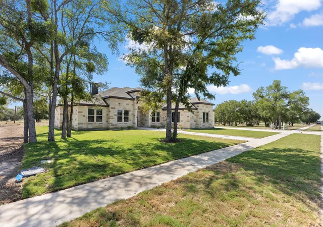 4th image of 262 Sunday Dr, Burnet, TX 78611 | MLS# 2408305