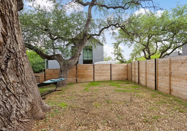 39th image of 1601 Chelsea, Austin, TX 78704 | MLS# 4216841