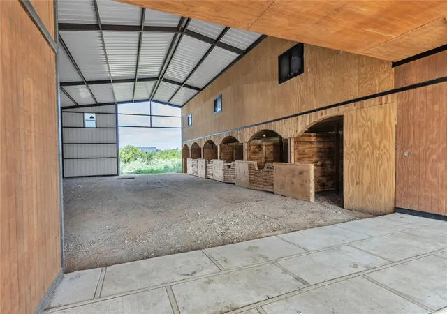 Photo 4 of House for sale at 1701 County Rd 466, Elgin, TX 78621 | MLS# 6215677 | Listing updated on 2026-09-15