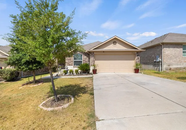 Photo 1 of Single family home for sale at 5920 Montrelia Dr, Austin, TX 78724 | MLS# 8928614 | Listing updated on 2026-08-06