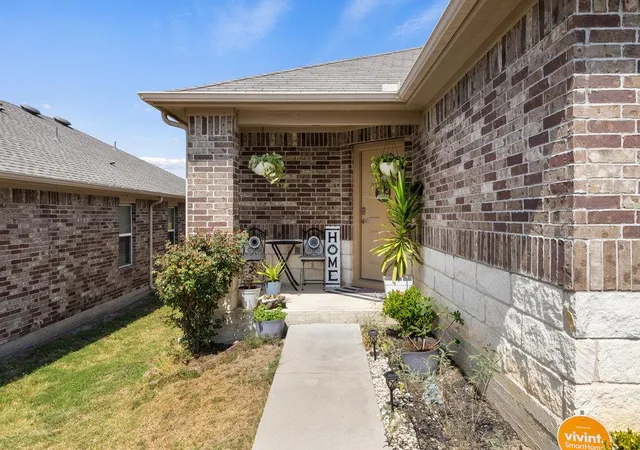Photo 3 of Single family home for sale at 5920 Montrelia Dr, Austin, TX 78724 | MLS# 8928614 | Listing updated on 2026-08-06