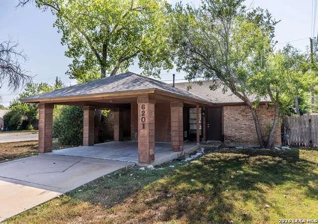 2nd image of 6201 Berkett Cv, Austin, TX 78745 | MLS# 9248956