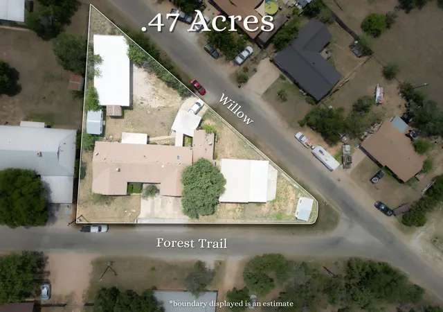 2nd image of 2025 Forest Trl, Kingsland, TX 78639 | MLS# 5967615