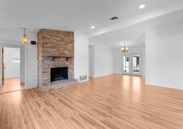 Photo 3 of Single family home for sale at 2025 Forest Trl, Kingsland, TX 78639 | MLS# 5967615 | Listing updated on 2026-09-05