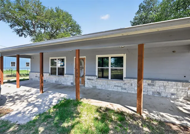 1st image of 231 Deer Dr, Sunrise Beach, TX 78643 | MLS# 4780857