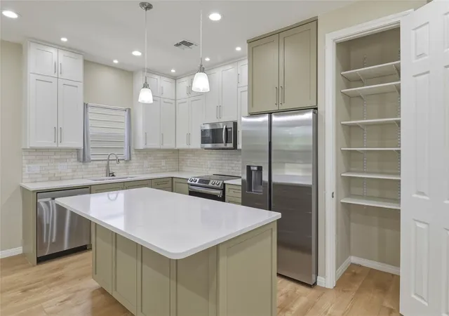 Photo 2 of Single family home for sale at 1626 Cree Trl, Kingsland, TX 78639 | MLS# 9276664 | Listing updated on 2026-08-29