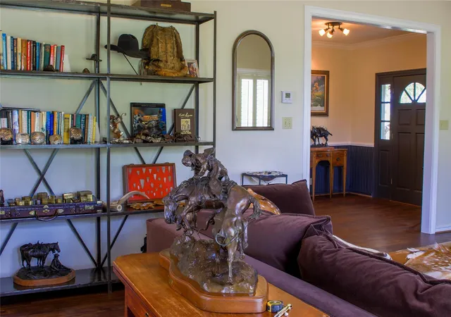 5th image of 405 Frederick Rd, Fredericksburg, TX 78624 | MLS# 6531599