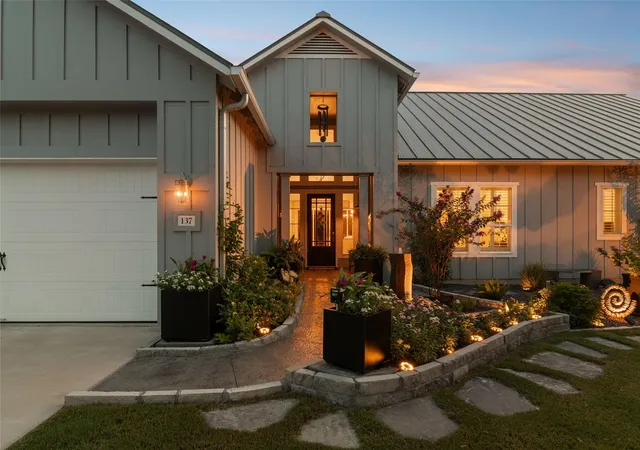 2nd image of 137 Sowing Oak Dr, San Marcos, TX 78666 | MLS# 7874751