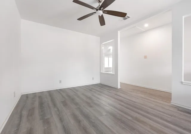 Photo 4 of Single family home for sale at 4806 Carsonhill Dr, Austin, TX 78723 | MLS# 2297484 | Listing updated on 2026-09-19