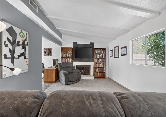 Photo 4 of House for sale at 1628 Royal Hill Dr, Austin, TX 78741 | MLS# 7059620 | Listing updated on 2026-08-30