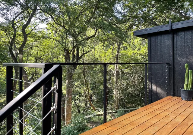 Photo 2 of Single family home for sale at 5921 Ponca St, Austin, TX 78741 | MLS# 9745405 | Listing updated on 2026-08-26