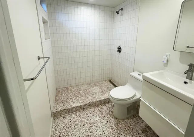 Photo 4 of Single family home for sale at 5921 Ponca St, Austin, TX 78741 | MLS# 9745405 | Listing updated on 2026-10-29