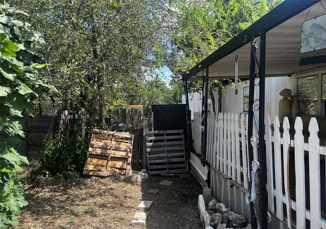30th image of 7107 Cowpoke Trl, Lago Vista, TX 78645 | MLS# 4418480