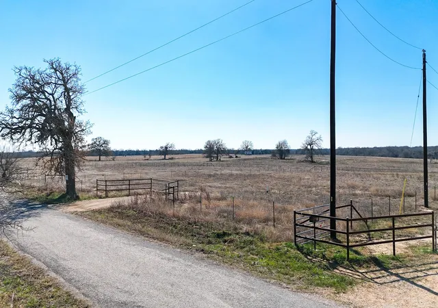 5th image of 8150 Old Colony Line Rd, Dale, TX 78616 | MLS# 8422581