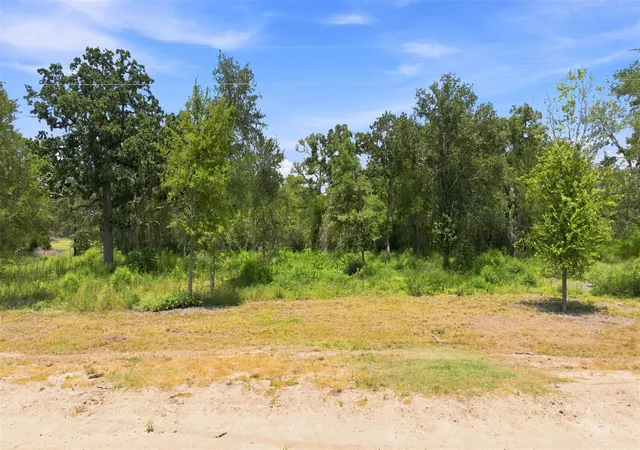 4th image of 408 Cresent Bend Bnd, Cameron, TX 76520 | MLS# 1655703
